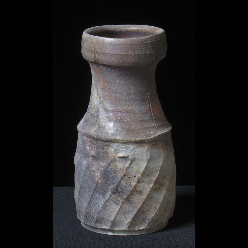 cut-sided-vase